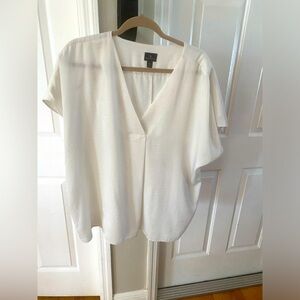 Worthington blouse Women’s size XXL. Short sleeves, v-neck.